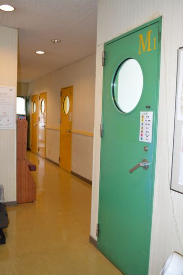 多目的スペース　ホール - ヤマハウイング北勢堂ビル内