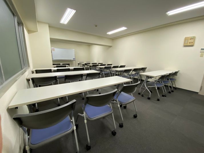 第1会議室（9-18時パック） - 大阪会議室 第7新大阪ビル