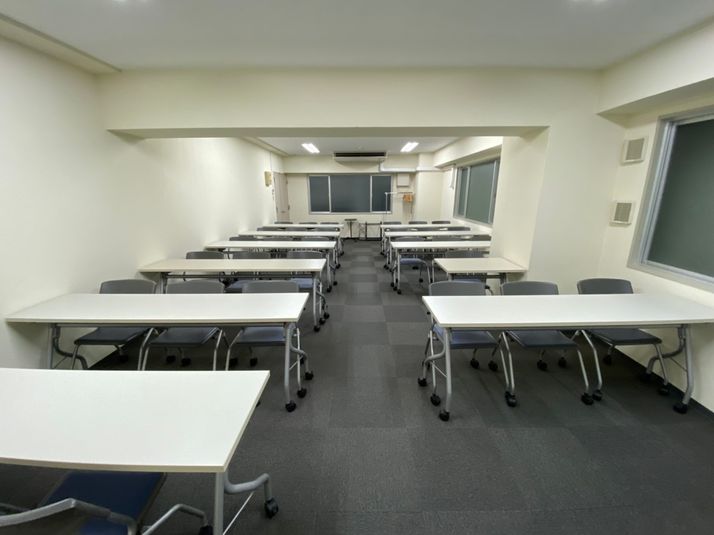 第1会議室（9-18時パック） - 大阪会議室 第7新大阪ビル