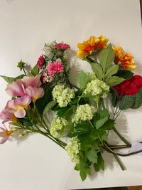 造花
※こちらの備品は「メッセージ」にてご確認、事前リクエストをお願いします。 - BPstudio 撮影スタジオ・貸しスペースの設備の写真