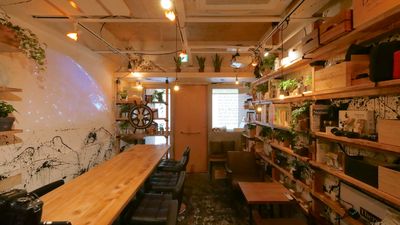 配信バーSHIBUYA+BAr 撮影貸出プラン 渋谷の秘密基地の室内の写真
