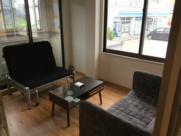 ミーティングルーム・カプセル 部屋貸し切りの室内の写真