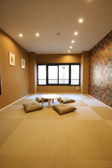 多目的スペース - LA.PRIMERA 