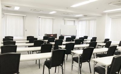 【TKP飯田橋ビジネスセンター】【飯田橋駅から徒歩3分！】34名収容可能な大型会場！ - TKP飯田橋ビジネスセンター