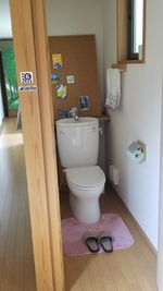 トイレ（温水洗浄便座　無） - 安曇野コワーキングスペース コワーキングスペースの室内の写真