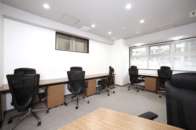 個室ドロップイン　6名部屋 - ビステーション新横浜