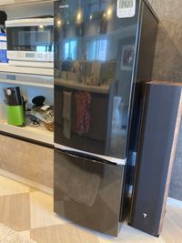 冷蔵庫（冷蔵：127Ｌ、冷凍：43L）キッチン利用料に込みですが、冷蔵庫のみご利用の場合2500円にてお使いいただけます。 - 水天宮リバーサイドスタジオ キッチン付きレンタルスタジオの設備の写真