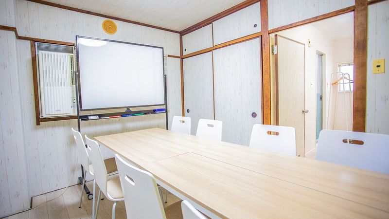 ふれあい貸し会議室 大阪E - ふれあい貸し会議室 大阪翠連