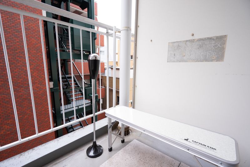 会議やテレワークに最適な貸会議室 - 池袋会議室kuro