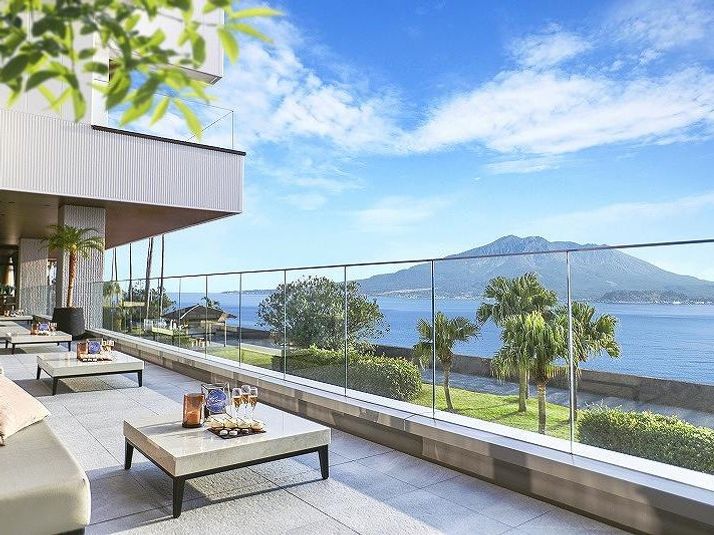 オープンスペースのラウンジ - ザ・ベイスイート 桜島テラス