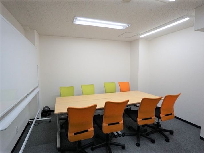 なんば８０１号室 - 自習室うめだの貸し会議室　難波店