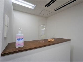 自習室うめだの貸し会議室　難波店 なんば離れ　８０３号室の設備の写真