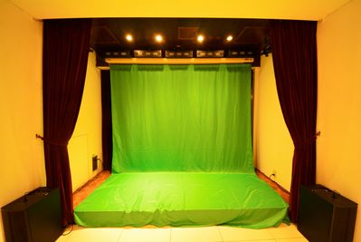 クロマキー緑布　横3ｍｘ縦3.5ｍ
別会場での利用時の写真 - SuNaBa 多目的レンタルスペースの室内の写真