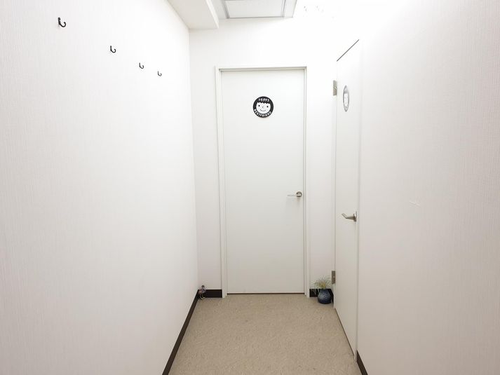 <アミーゴ2> 2階 - ベストフレンドレンタルスペース