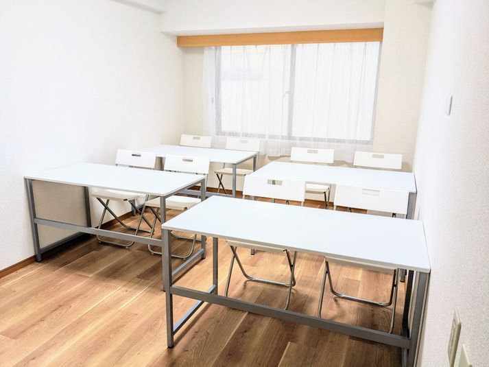 WiFi無料【新大阪】貸し会議室 - リルワークス新大阪