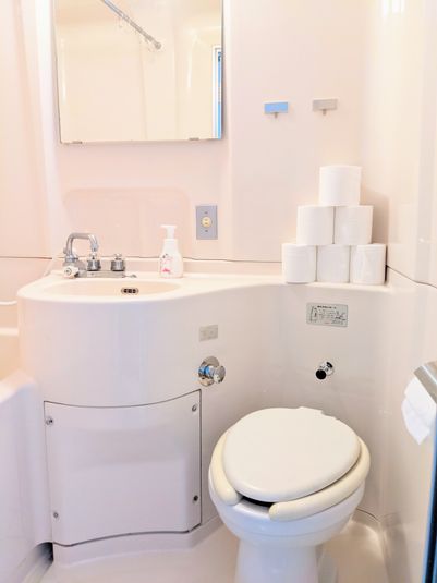 WiFi無料【新大阪】貸し会議室 - リルワークス新大阪