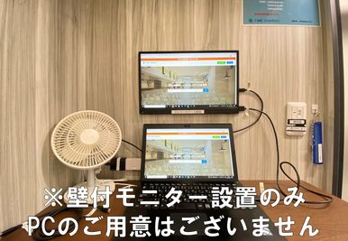 TIME SHARING新宿 テレワークブースの室内の写真