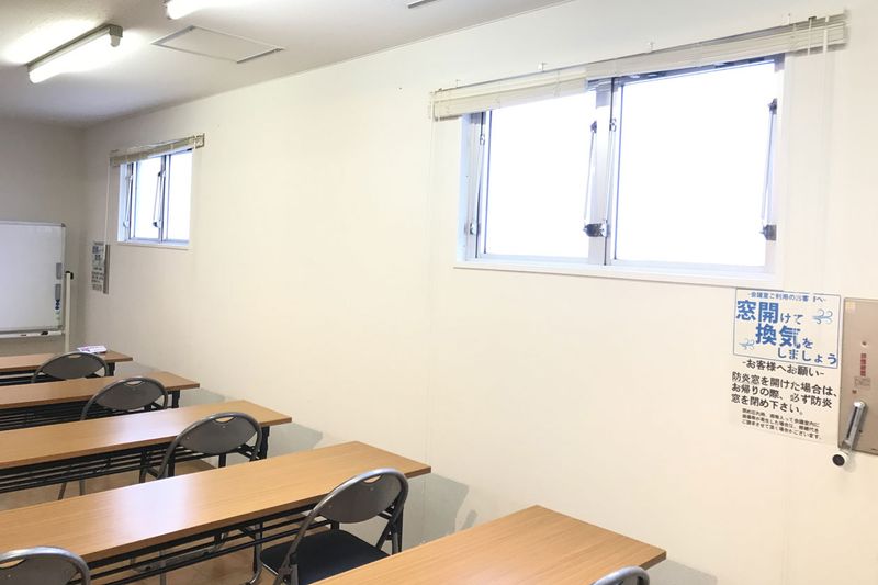 第三会議室【3名掛け最大30席】 - 高崎白銀ビル貸し会議室