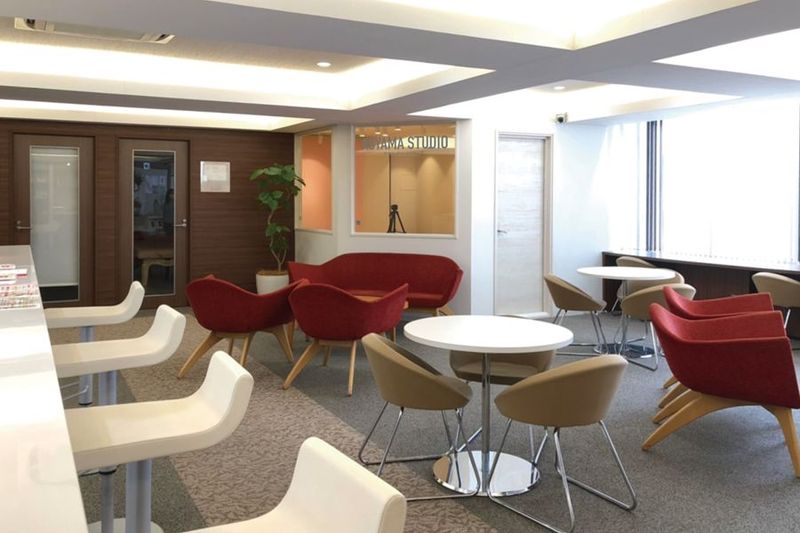 写真・動画撮影＆配信スタジオ - サロンドゥインナップ青山