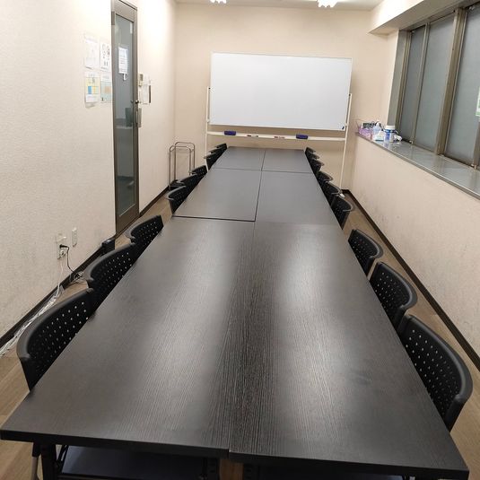 横浜・新横浜完全個室会議室 - 5/31閉店！横浜新横浜駅 徒歩6分 会議室