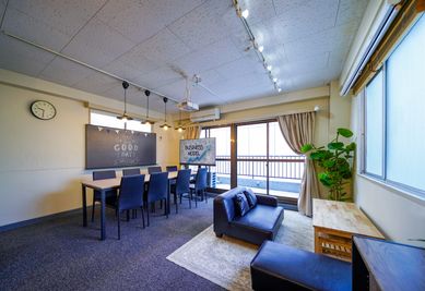 カリクラシ 西田ビル４F 広いベランダの多目的スペース！【西田ビル４F】の室内の写真