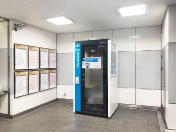 【テレキューブ】名古屋鉄道 金山駅 改札内。視線と音を遮る、プライベートな集中環境。(108-01) - テレキューブ 名古屋鉄道 金山駅 改札内