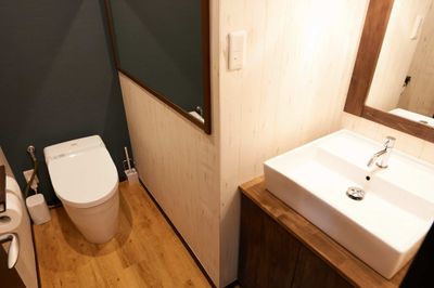綺麗なトイレ - レンタルジムオデッサ レンタルジムオデッサ新大阪の室内の写真