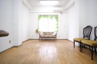 オクタボスタヂオ／北浜第三写真室 ポートレート専門スタジオの室内の写真