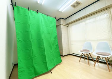 合成背景用クロマキー布あります✨ - レンタルスタジオ キブラの室内の写真