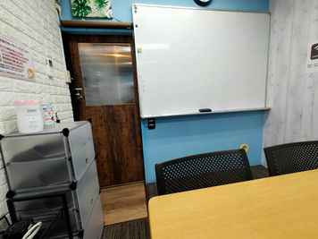 中野 02号室 中野 02号室　モニター付きのレンタルスペースの室内の写真