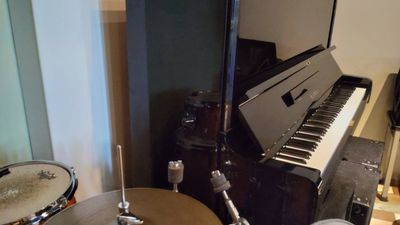 国内初開発グランドピアノタッチのグランフィールピアノ導入 - 名古屋ライブハウスムーンストーン 名古屋のライブハウス講演撮影会場の設備の写真