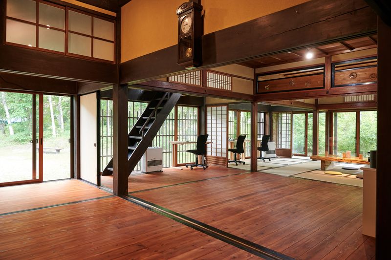 ワークスペース＆こども図書館　「奥飛騨　萬葉館」 - C&W 奥飛騨 萬葉館