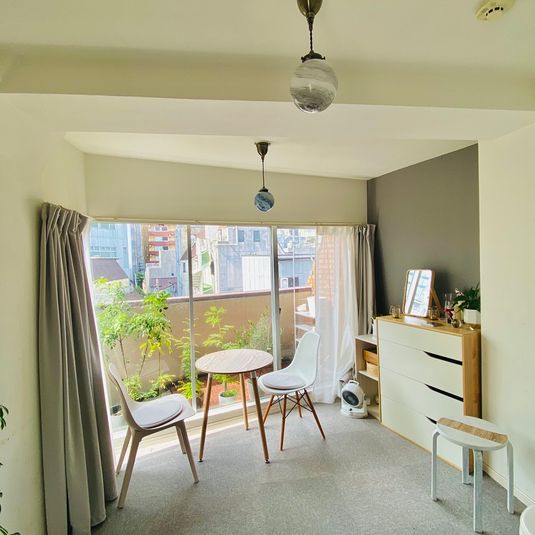 シンプルなサロン。お得な割引あり - Style & Story Salon / 渋谷徒歩3分のサロン