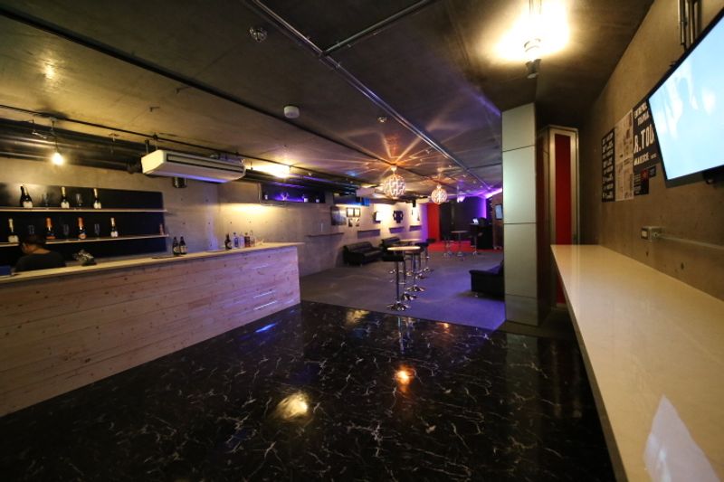 多目的イベントスペース - 3eBAR