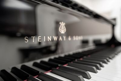 STEINWAY & SONS B211
 Hamburg (2015年製) - 渋谷ホール&スタジオ 502 STEINWAYの設備の写真