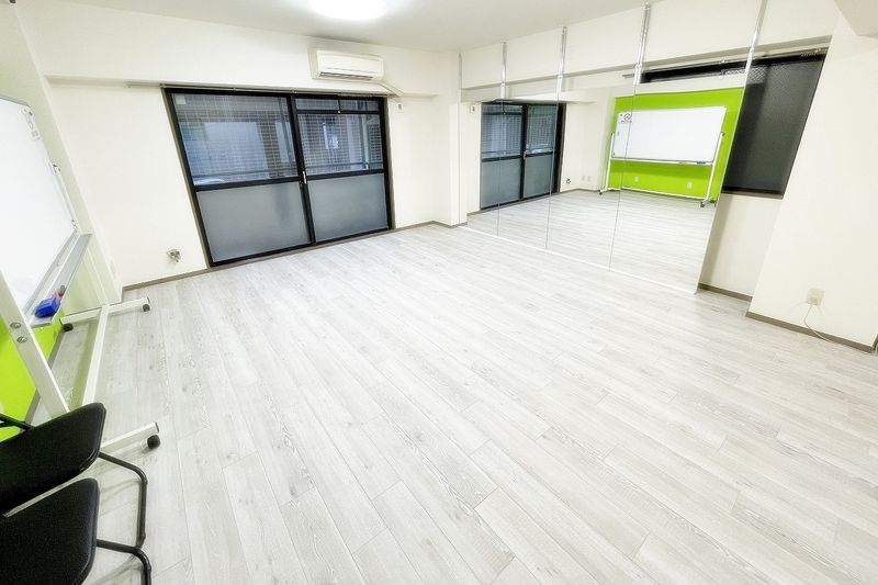 神戸レンタルスタジオ - RADBASE神戸御影1号店