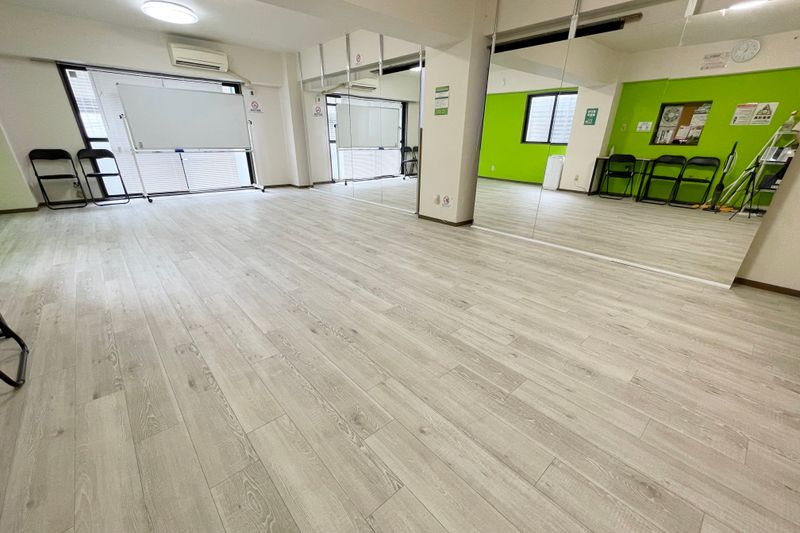 神戸レンタルスタジオ - RADBASE神戸御影1号店