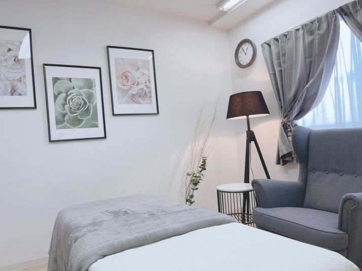 駅前すぐ‼完全個室のおしゃれなレンタルサロン 撮影や配信OK！ - La grise都立大学サロン