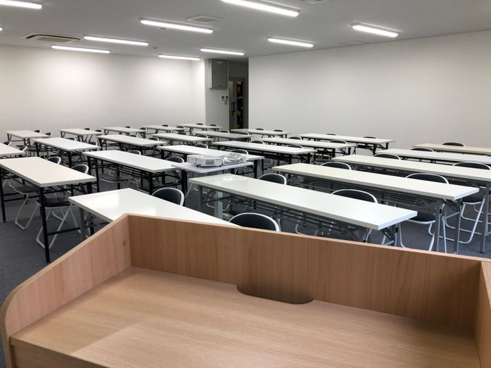 5階西会議室 - 定禅寺ヒルズ(定禅寺通り)