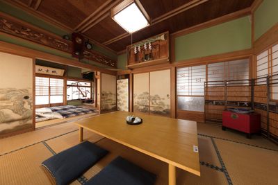 古民家サロン「椿HOUSE」の室内の写真