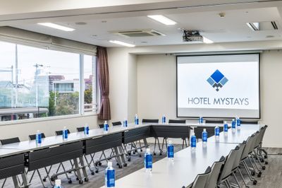 マイステイズ新浦安コンファレンスセンター 中会議室Ｄの室内の写真