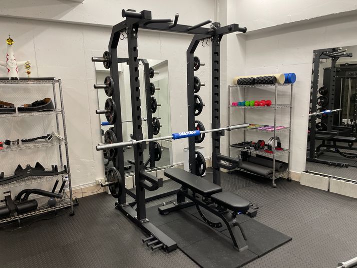 CLIFF GYM 代々木公園店 - CLIFF GYM 代々木公園店