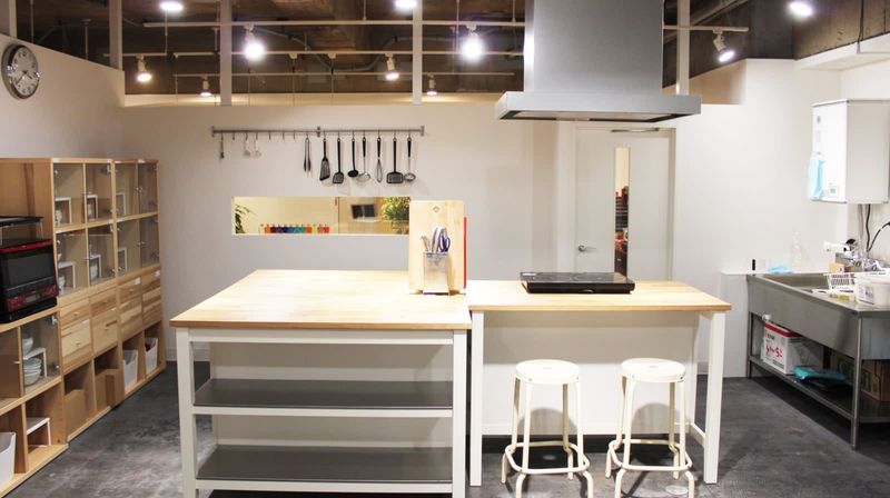 イベントスペース120㎡+キッチン35㎡+ギャラリー控室50㎡ - レンタルスペース 　パズル浅草橋