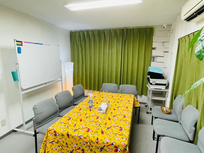 ふりあい貸し会議室 - 紅花会館レンタルスペース