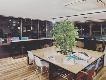 蓮田駅徒歩2分/蓮田市唯一のコワーキングスペースHasuda Hub/リモートワーク/Wi-Fi完備/複合機あり - Hasuda Hub