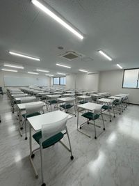 【102・103】最大60人着席可能！スマートロック・クラウドカメラを利用し無人化運営！学校稼働日は有人での対応となります！ - 東京国際学園情報専門学校