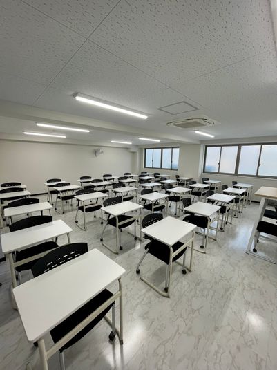 203教室 - 東京国際学園情報専門学校