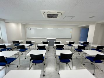 【205教室】スマートロック・クラウドカメラを利用し無人化運営！  空き教室を貸し出し中！学校稼働日は有人での対応となります。 - 東京国際学園情報専門学校