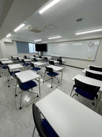 東京国際学園情報専門学校 206教室の室内の写真