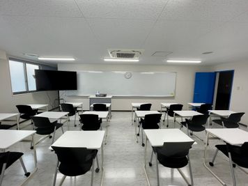 スマートロック・クラウドカメラを利用し無人化運営！空き教室を貸し出し中！ - 東京国際学園情報専門学校